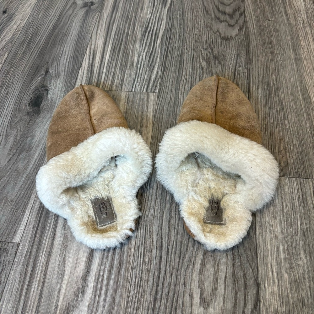 Ugg Scuffette Il Slippers - Picture 4 of 6
